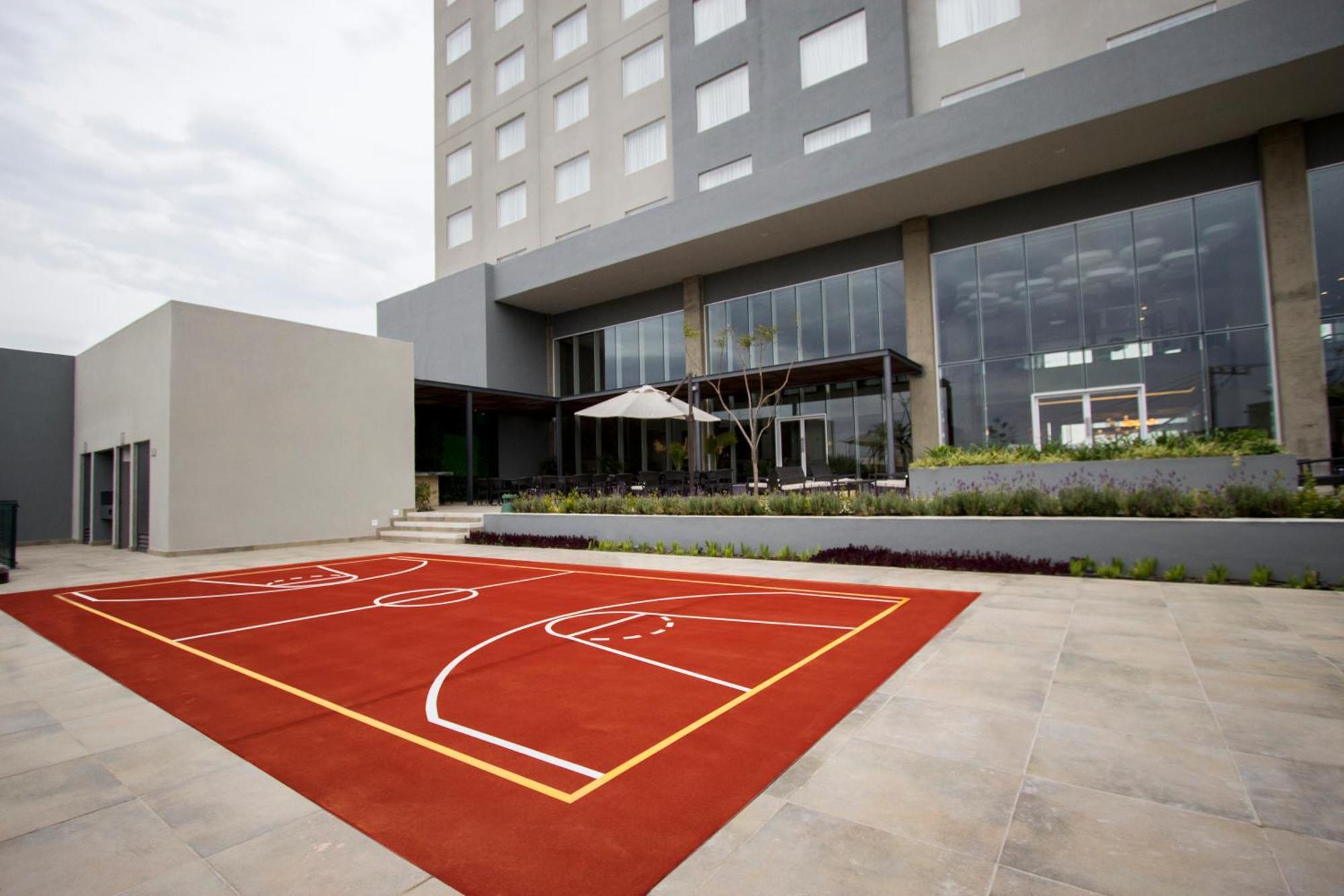 Fiesta Inn Suites Aeropuerto Del Bajio Silao Eksteriør bilde